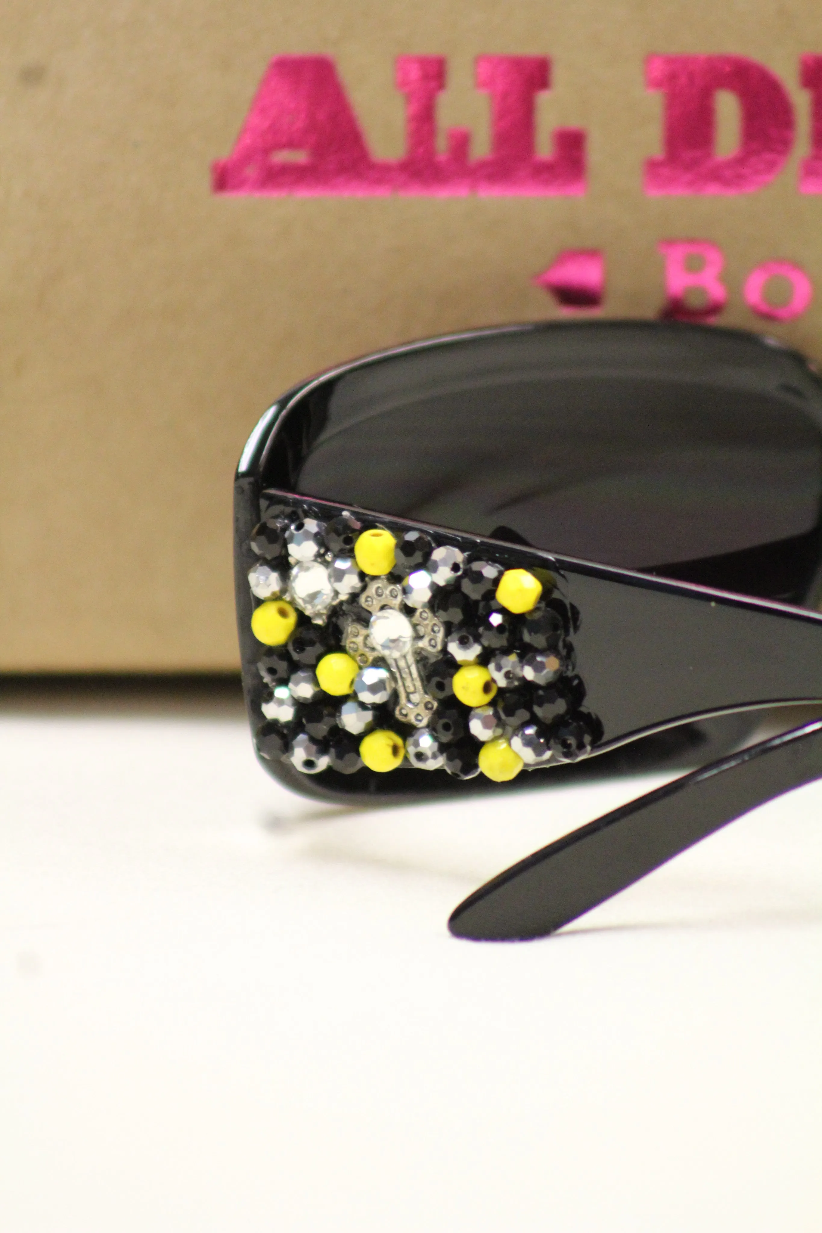 ADO | Customized Sunglasses Black with Yellow Beads & Silver Cross