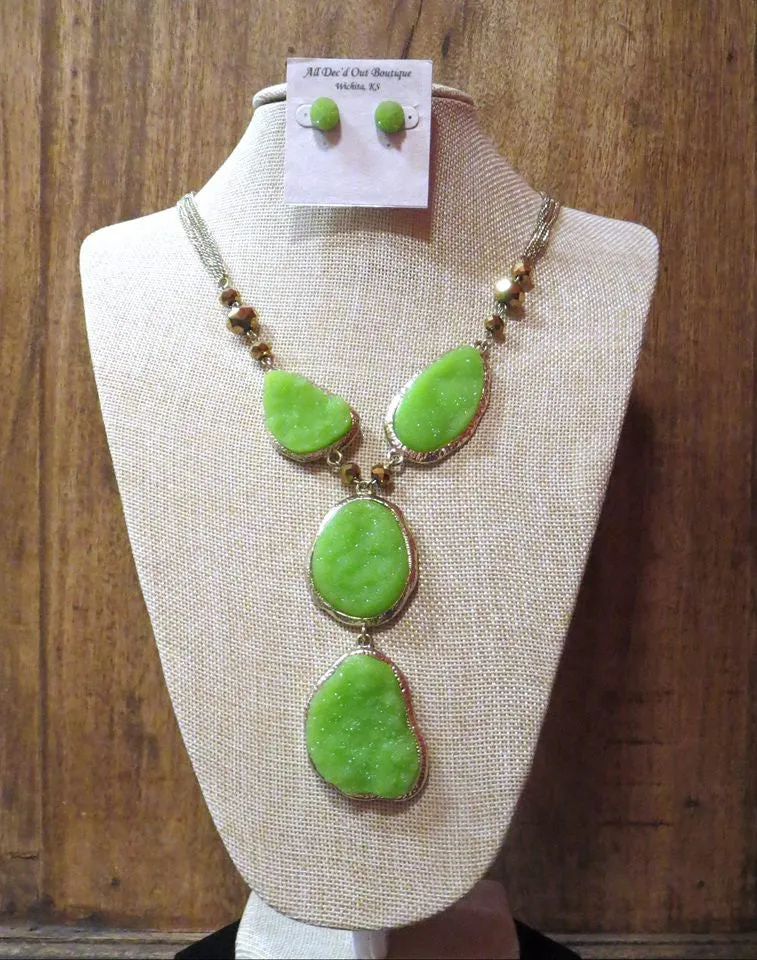 ADO | Green & Gold Gem Stone Necklace