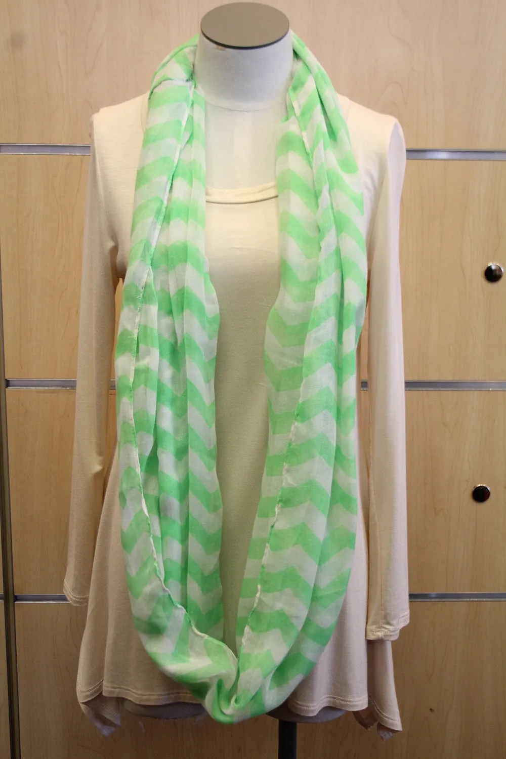 ADO | Infinity Green and White Chevron Scarf