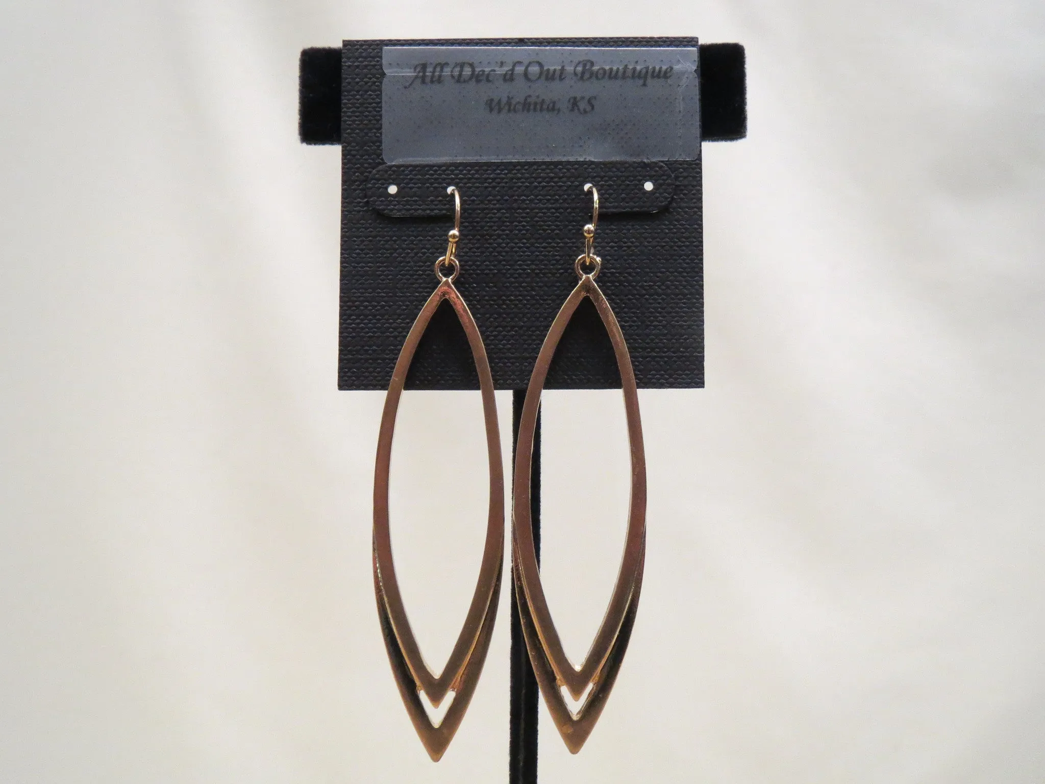 ADO | Leaf Earrings Gold