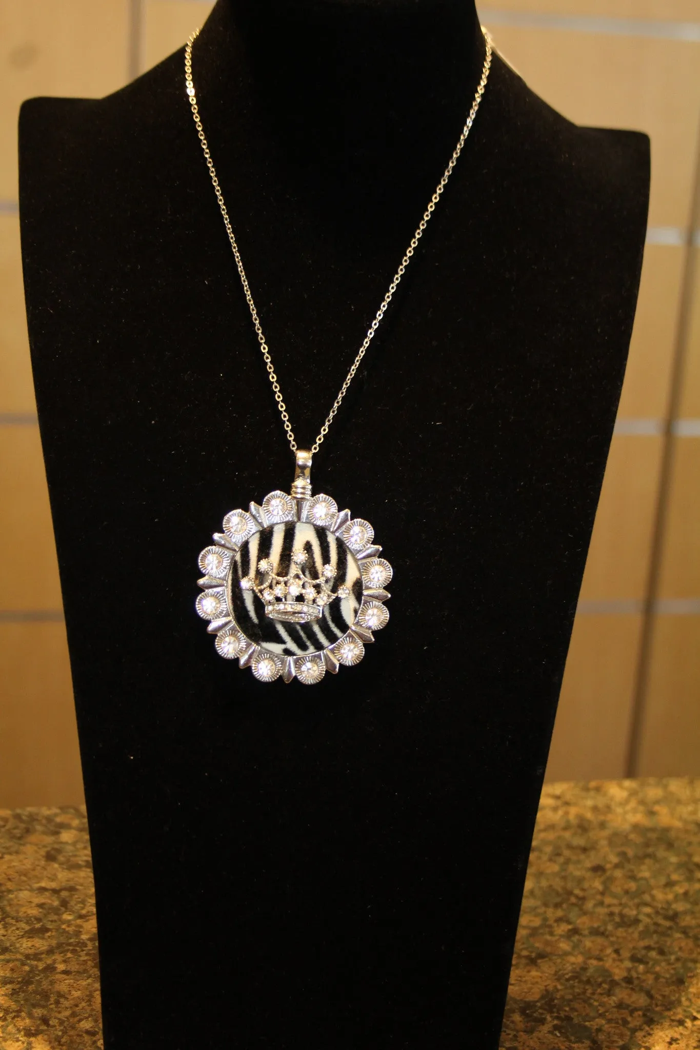 ADO | Zebra Shadow Crown Pendant