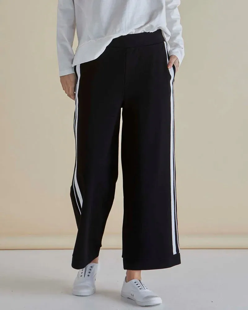Betty Basics Tre's Bien Ponte Jogger - Black
