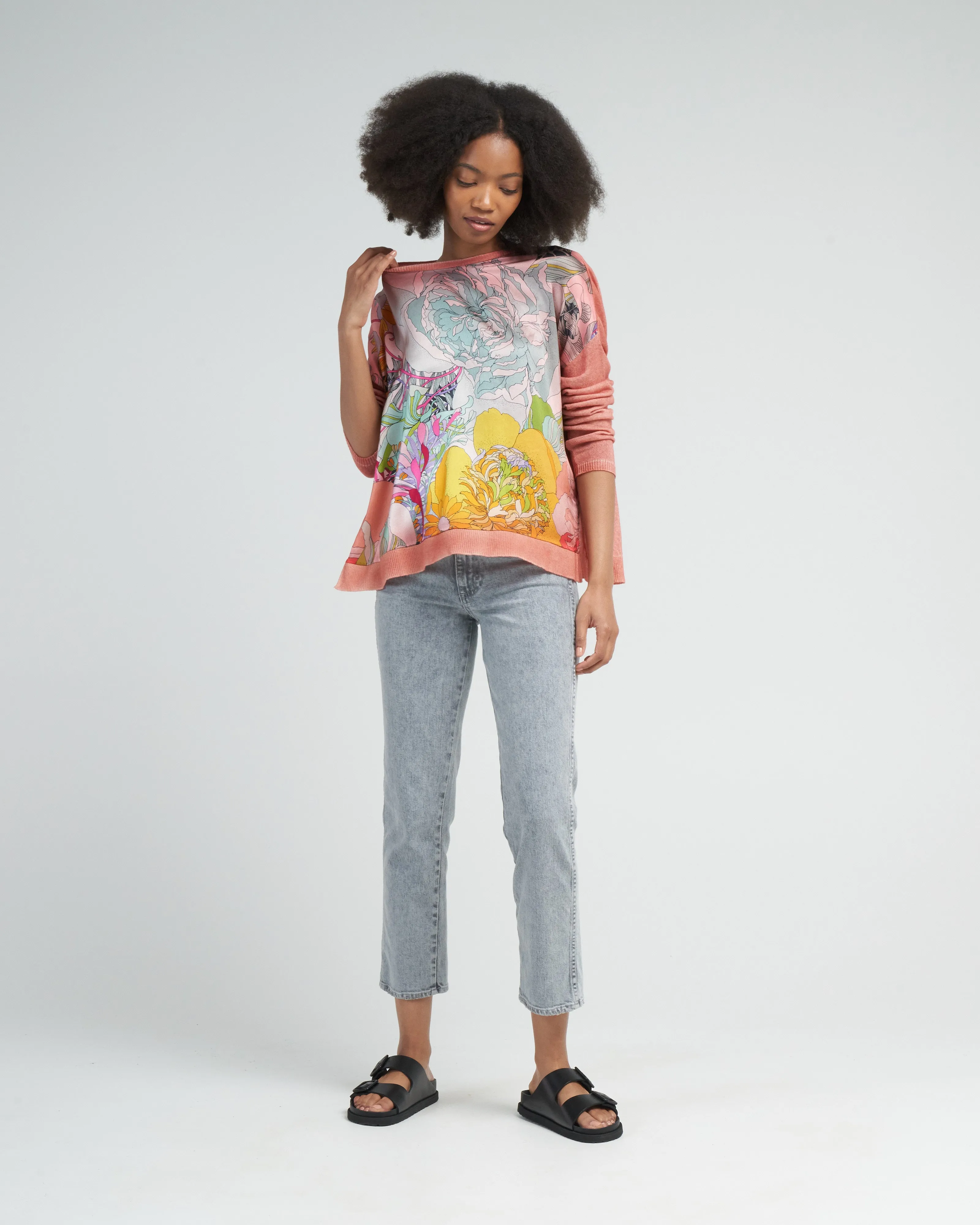 cashmere silk round neck pullover with front peonies silk - rosa