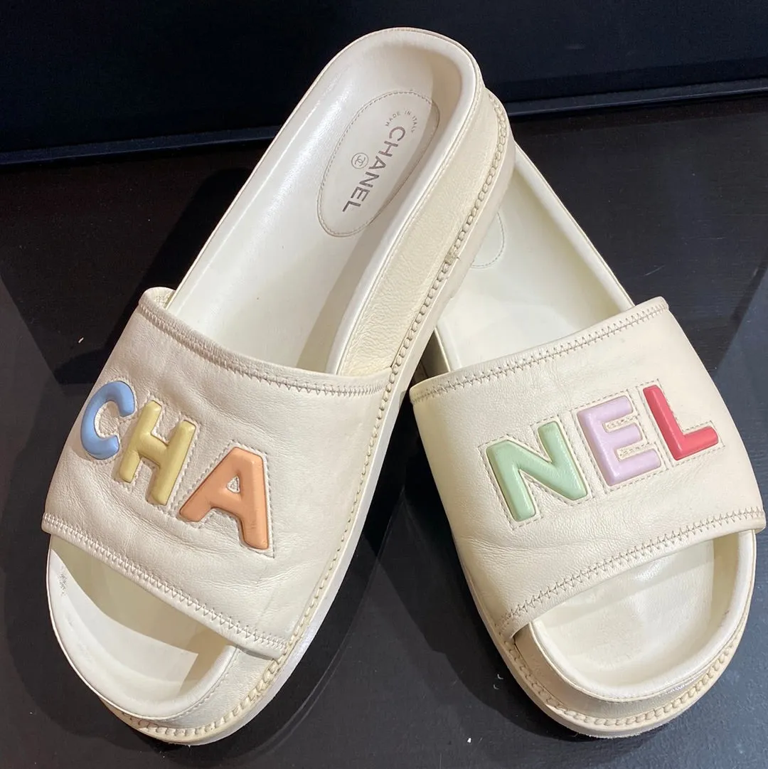 Chanel Cream Leather CHA NEL Multicolor Slides