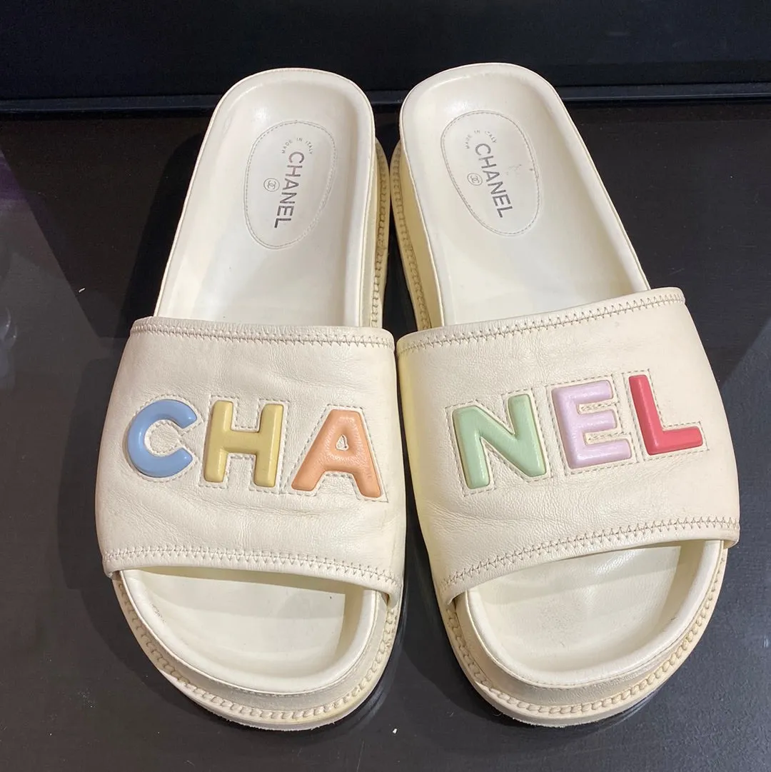 Chanel Cream Leather CHA NEL Multicolor Slides