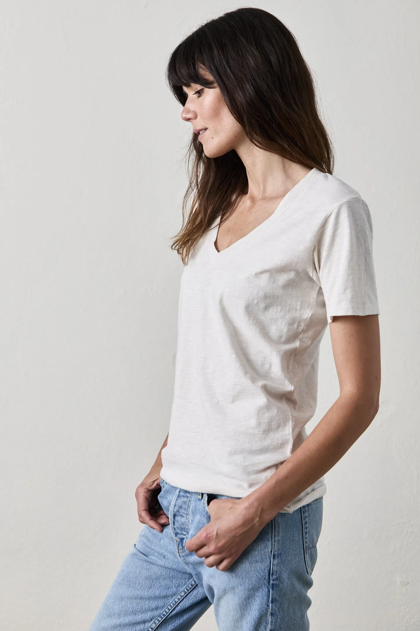 CORA TEE IN IVORY