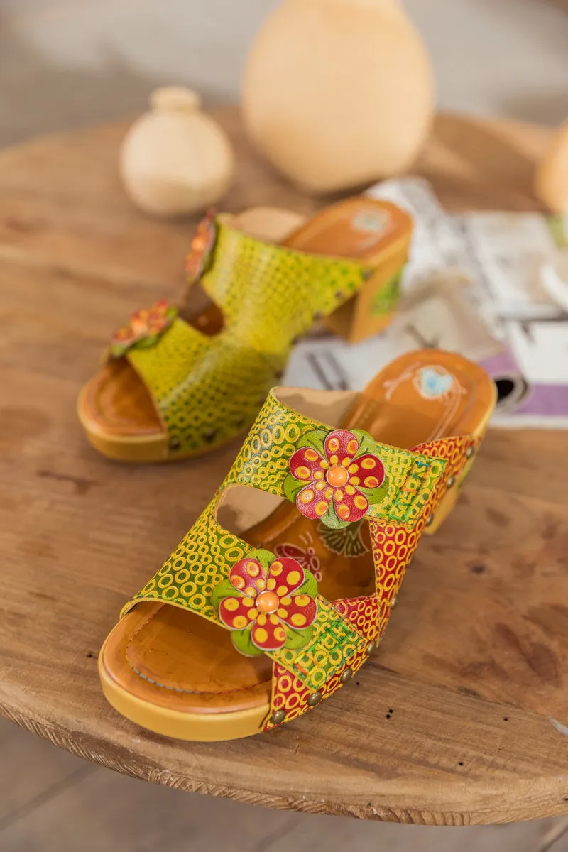 Daisy Applique Genuine Leather Slide