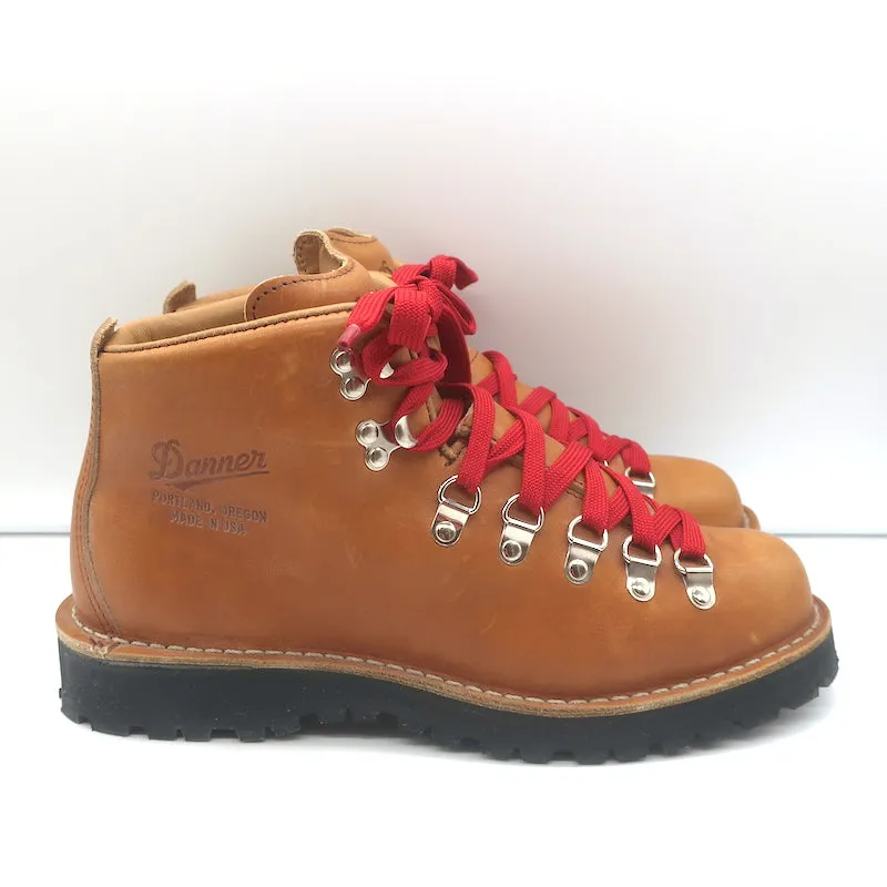 Danner Mountain Light Cascade Hiking Boots Brown Leather Size 9