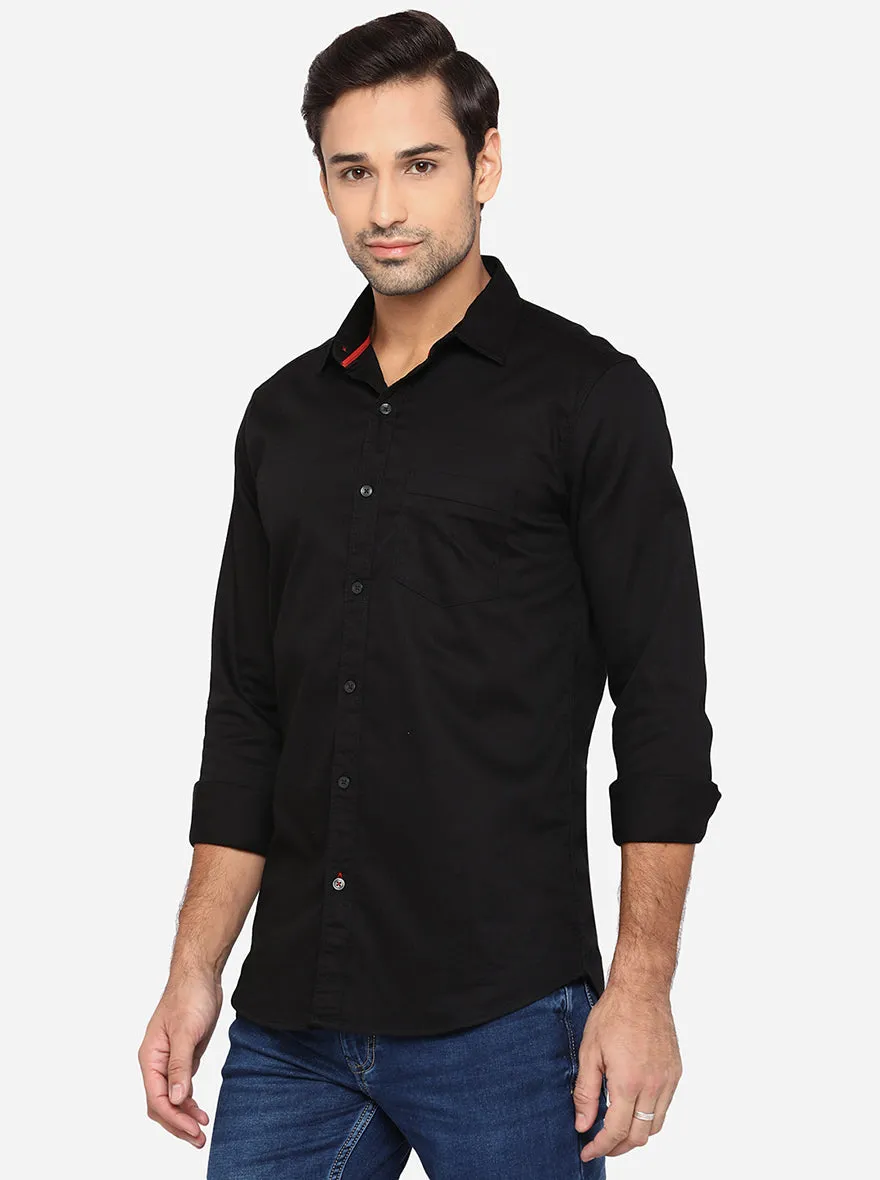 Jet Black Solid Slim Fit Semi Casual Shirt | JadeBlue
