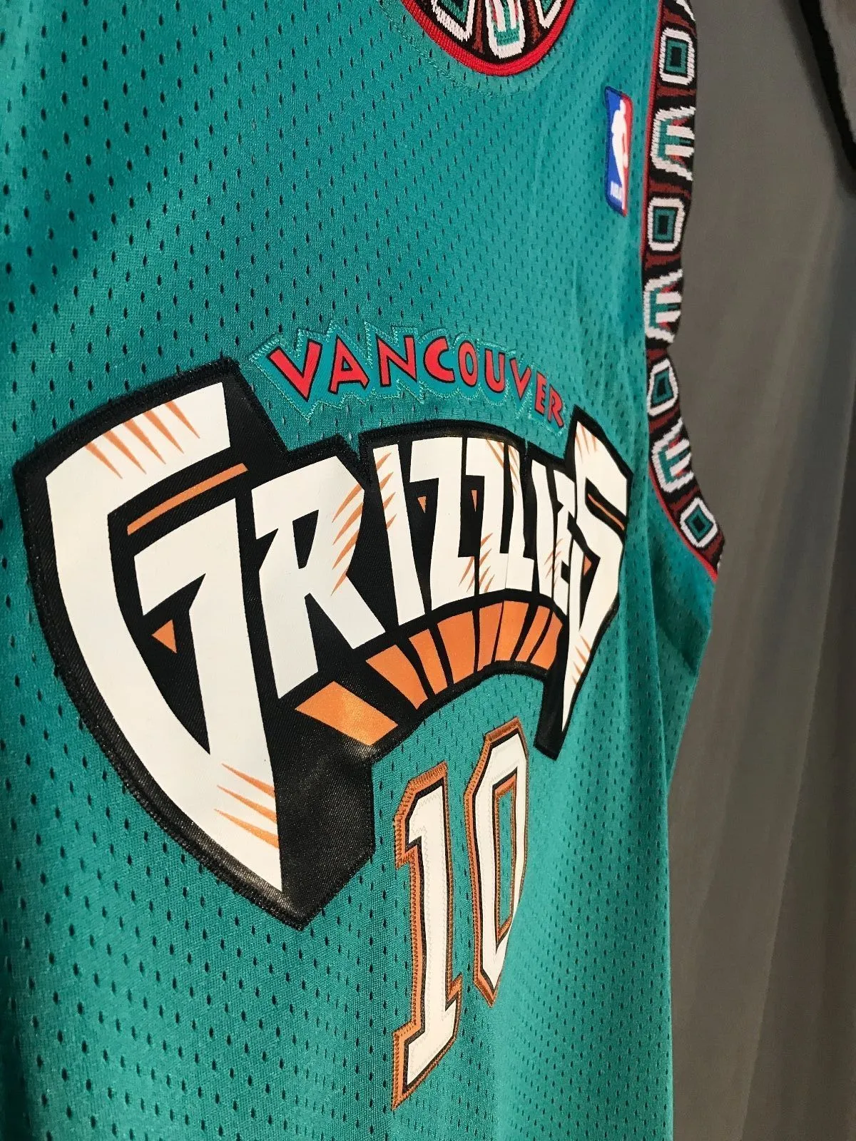 Men 10 Mike Bibby Jersey Green Vancouver Grizzlies Throwback Swingman