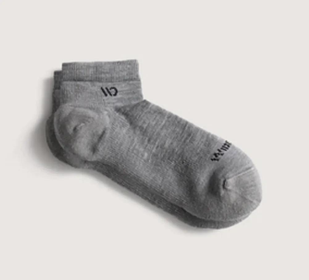 Men’s Solid Cushioned No Show Socks - 9000