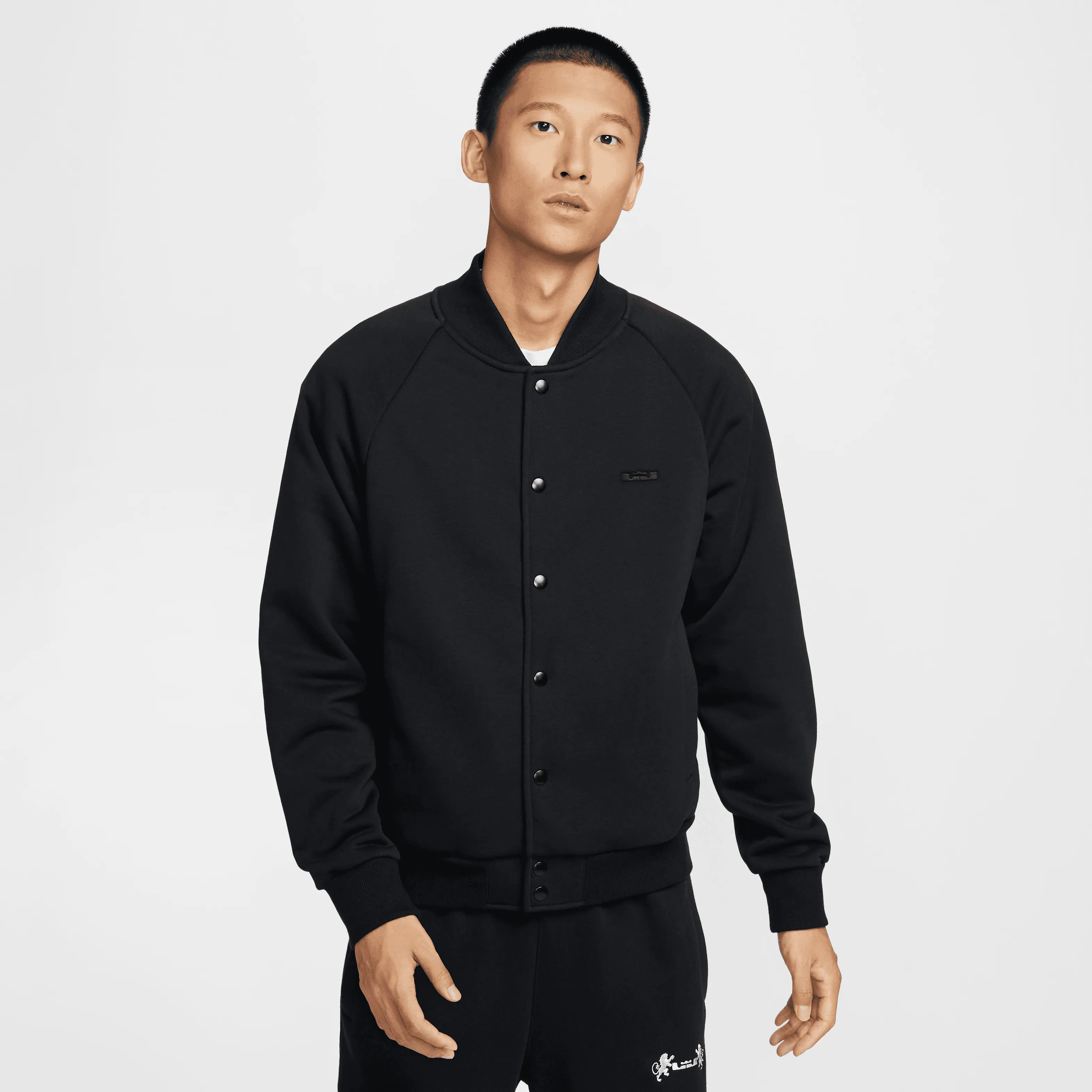 Nike LeBron Men's Standard Issue Therma-FIT Basketball Jacket