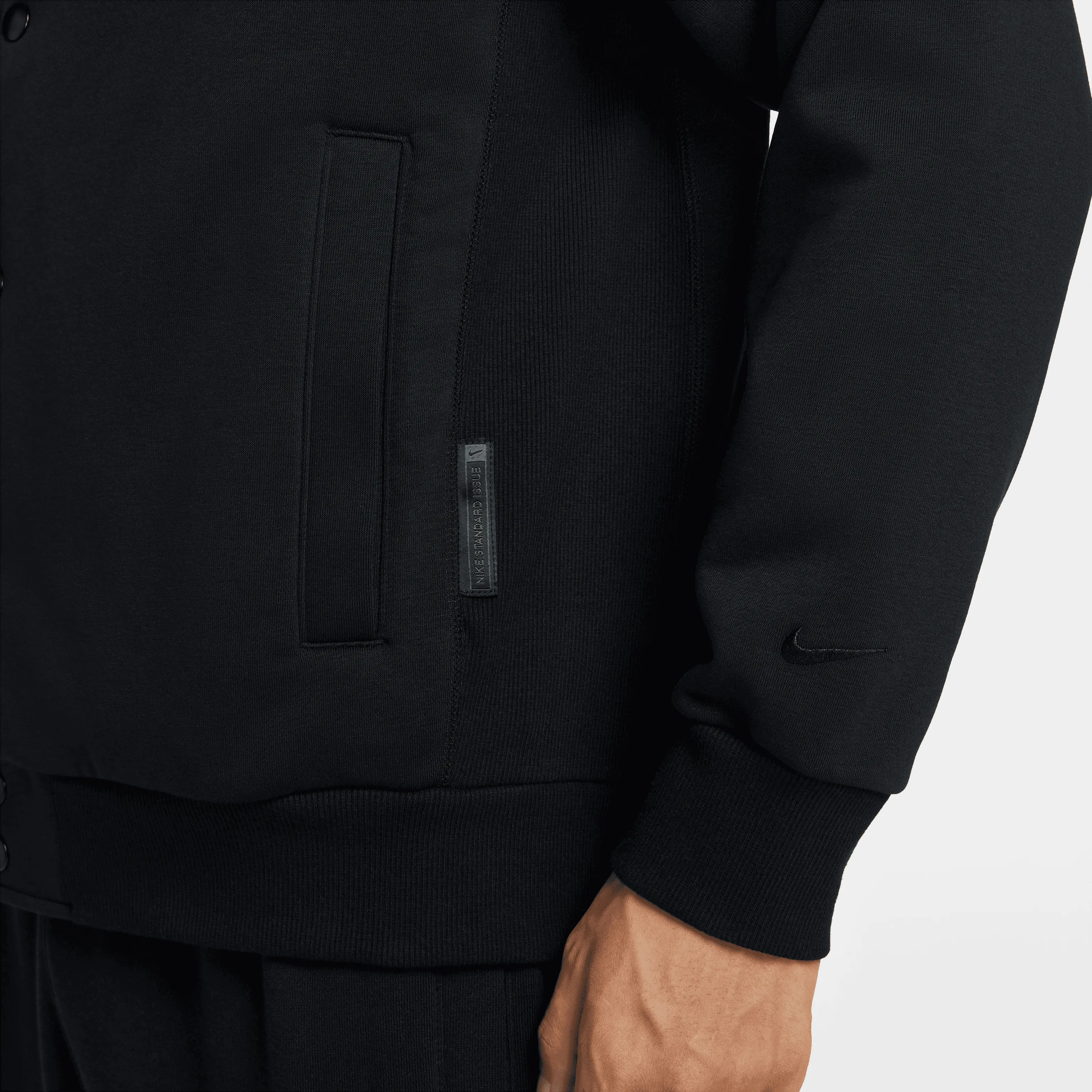 Nike LeBron Men's Standard Issue Therma-FIT Basketball Jacket