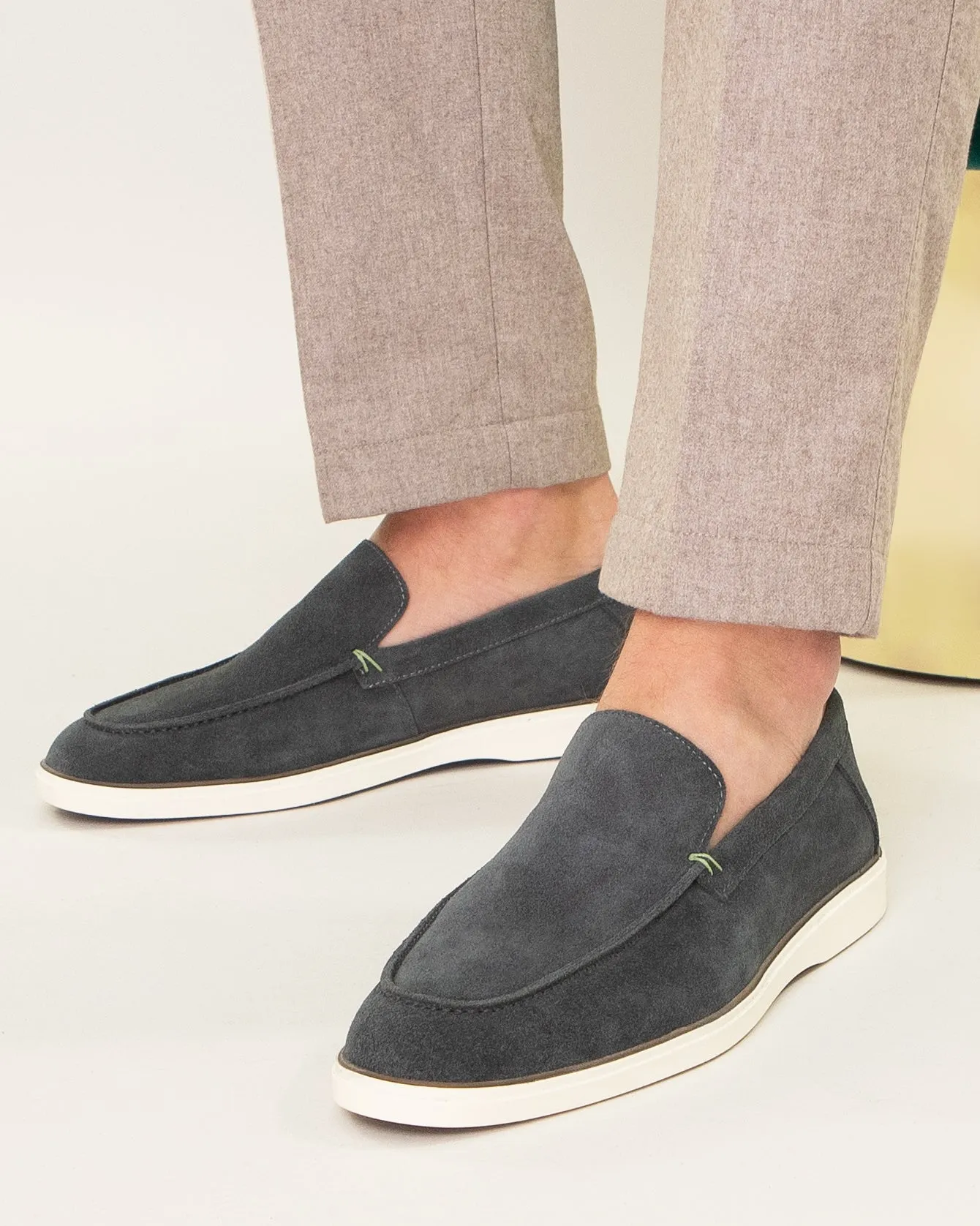 Nino AVM-L01-Charcoal