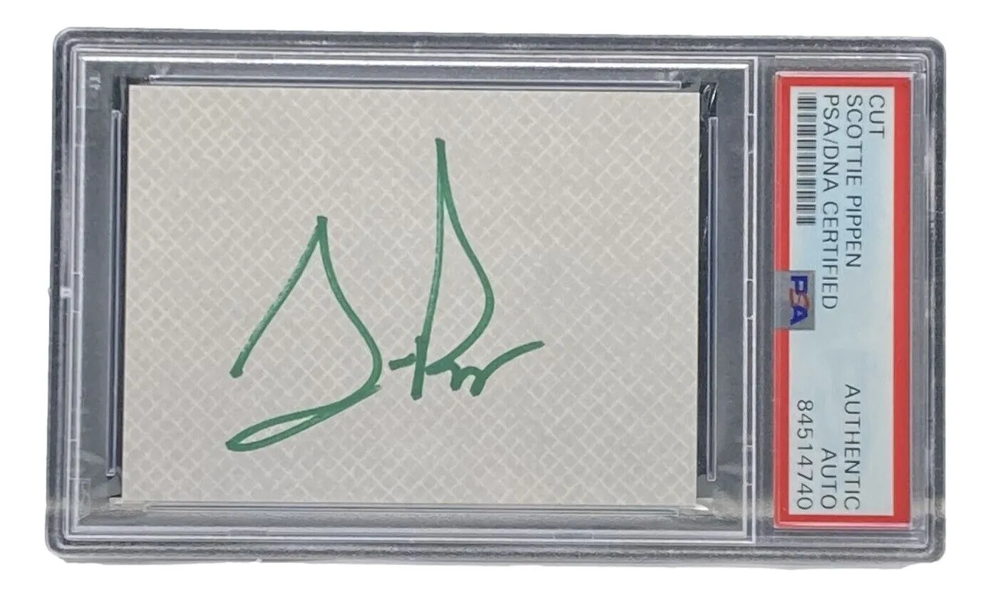 Scottie Pippen Chicago Bulls Signed Cut Signature PSA/DNA 84514740