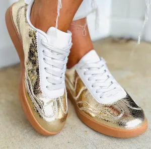 Serena Sneakers