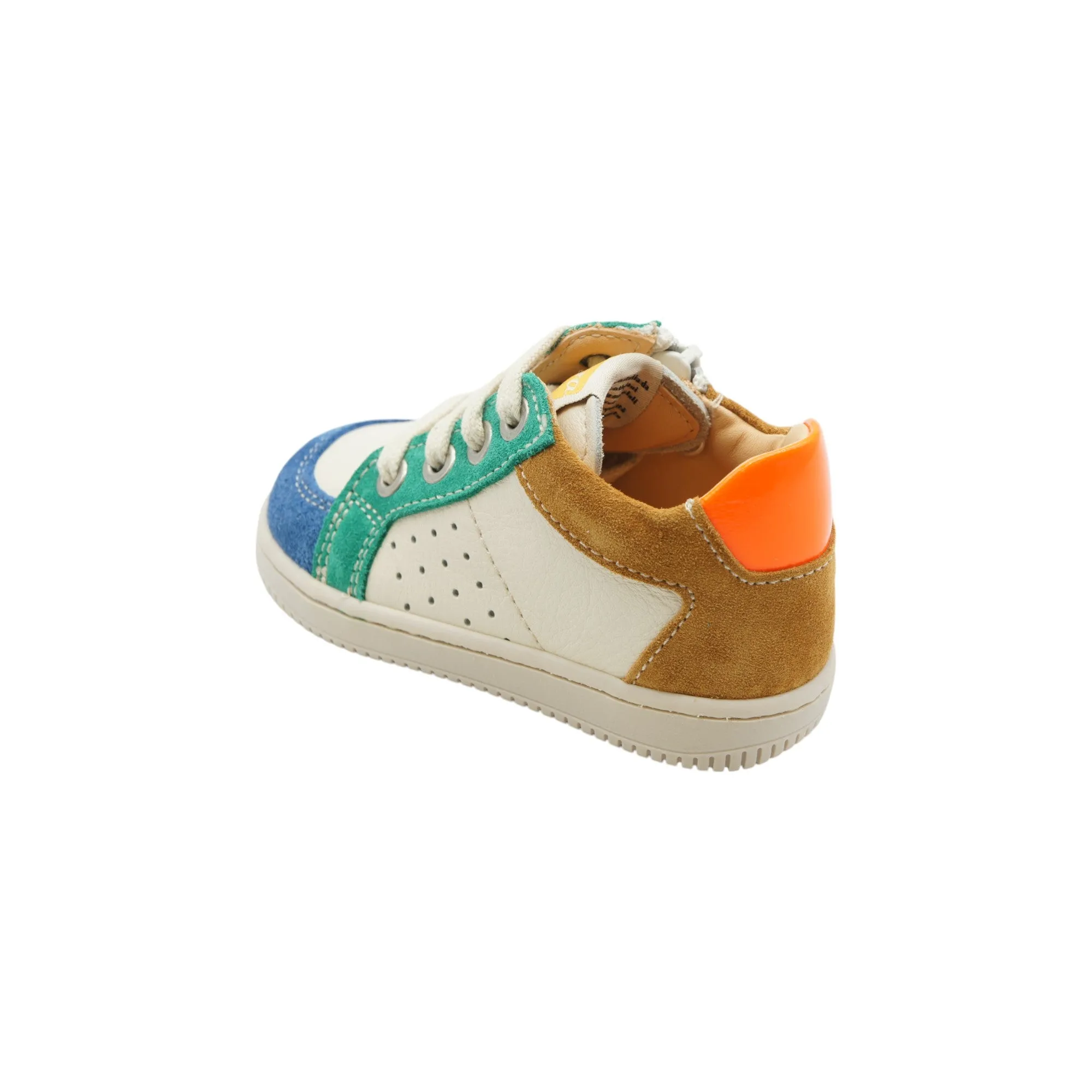 Soft Lace-Up Sneakers D076/26