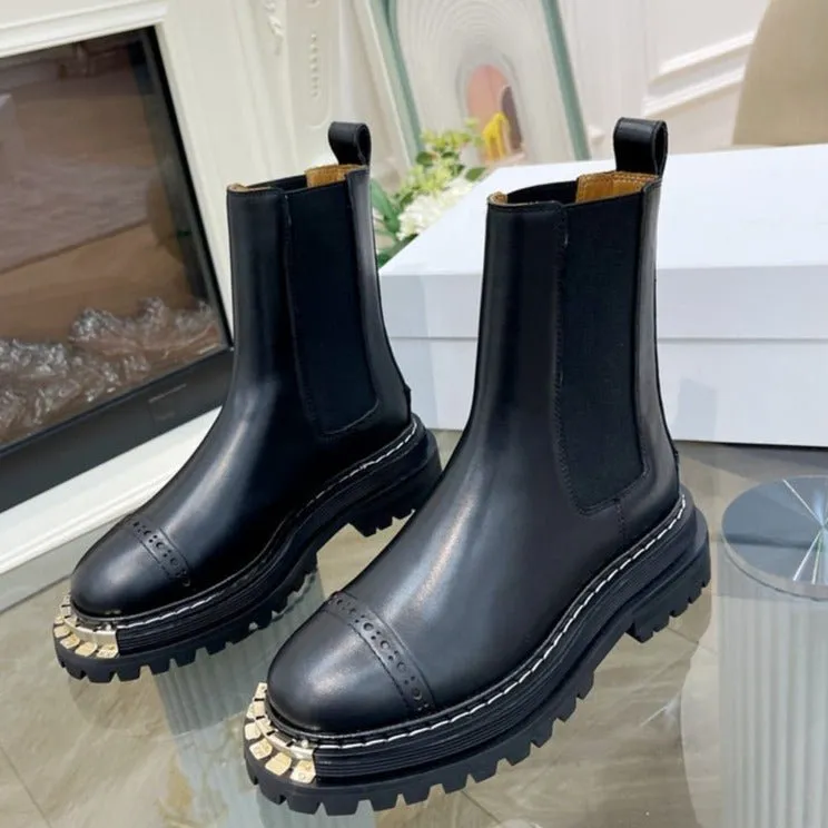 Women Winter Calfskin Leather Round Toe Ankle Boots