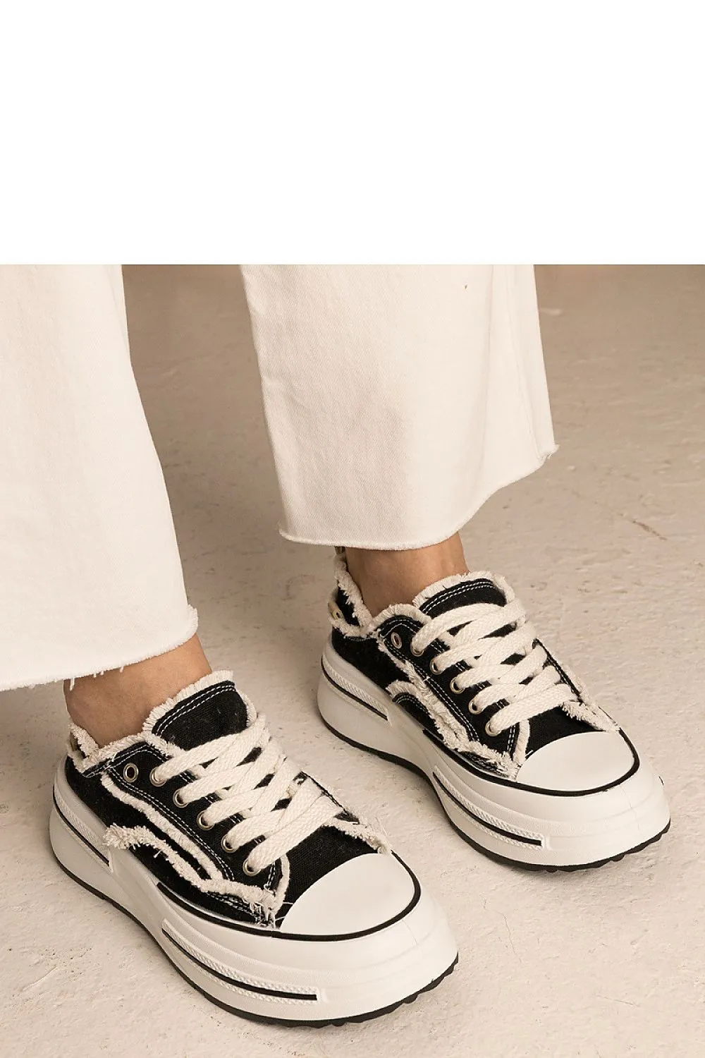 Women's high-soled sneakers